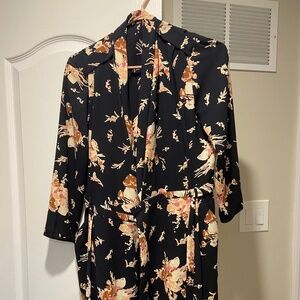 Aritzia wrap floral dress size 4